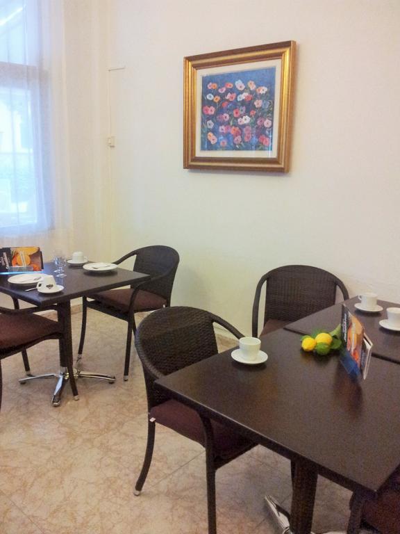 Hostal Villa Cati Peguera Zewnętrze zdjęcie